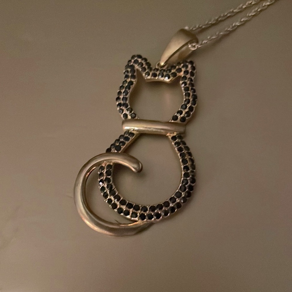 Black crystal goldtone cat necklace